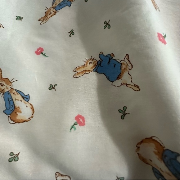 Cream Patterned Peter Rabbit Baby Blanket - Picture 3 of 3